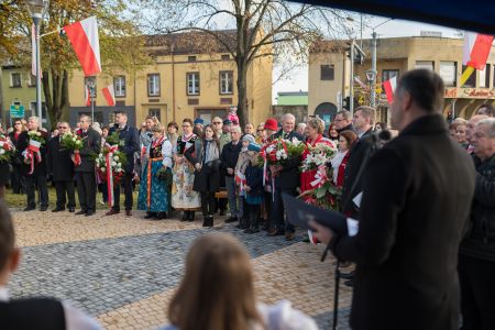 Wyjątkowe Święto Niepodległości w Bieruniu! Odsłoniliśmy Pomnik Powstańców Śląskich